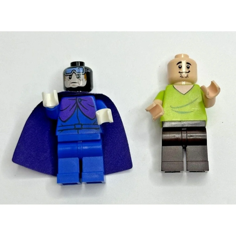 Lego Scooby Doo minifigs Headless Horseman Shaggy Set of 2 as shown